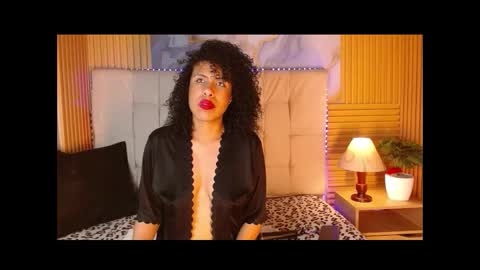 Snapshot of muriell303av chatting on November 2025 03:17:01 AM muriell303av online show from November 2025 03:17:01 AM