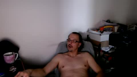 Snapshot of muschiliebhaber chatting on July 2026 10:00:01 AM Horny Goat online show from July 2026 10:00:01 AM