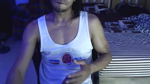 Snapshot of muscle_man1 chatting on March 2026 08:33:01 PM Mike online show from March 2026 08:33:01 PM