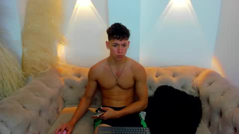 myke online show from December 2024 06:06:01 PM