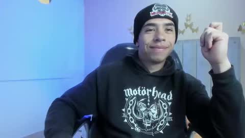 muscle scott online show from February 2026 02:47:01 PM