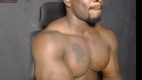 musclegod23 online show from December 2024 08:12:01 AM