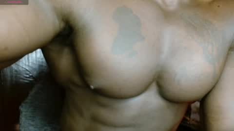 Snapshot of musclegodsammy23 chatting on May 2026 11:06:02 AM musclegod23 online show from May 2026 11:06:02 AM