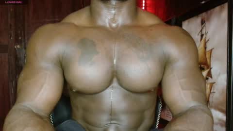 Snapshot of musclegodsammy23 chatting on May 2026 01:01:01 AM musclegod23 online show from May 2026 01:01:01 AM