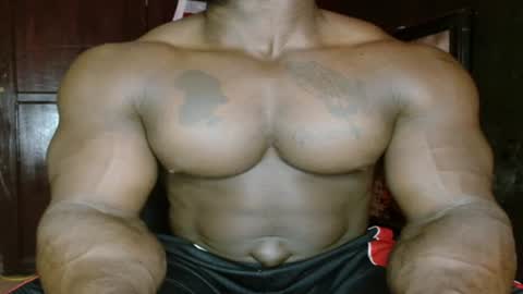Snapshot of musclegodsammy23 chatting on July 2026 07:08:02 PM musclegod23 online show from July 2026 07:08:02 PM