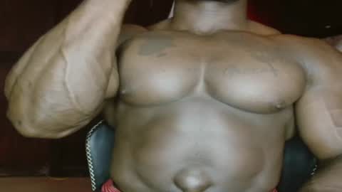 Snapshot of musclegodsammy23 chatting on July 2026 02:28:01 AM musclegod23 online show from July 2026 02:28:01 AM