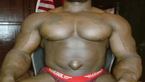 Snapshot of musclegodsammy23 chatting on July 2026 09:24:01 AM musclegod23 online show from July 2026 09:24:01 AM