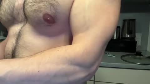 musclehair3 online show from May 2026 08:28:01 PM