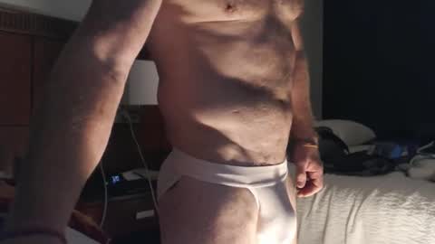 Snapshot of muscleundies chatting on December 2025 03:16:02 PM muscleundies online show from December 2025 03:16:02 PM