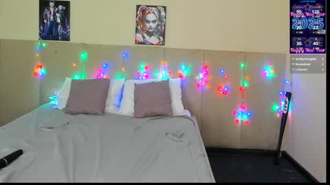 Snapshot of musclexxxbarbie chatting on February 2025 07:55:01 PM Eva online show from February 2025 07:55:01 PM