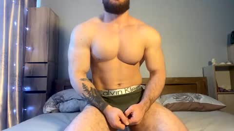 Snapshot of muscularjuggler chatting on December 2025 06:09:01 AM muscularjuggler online show from December 2025 06:09:01 AM