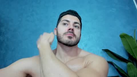 muscularmaster onlyfans online show from February 2025 10:43:02 AM