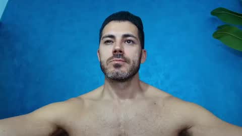 Snapshot of muscularmaster chatting on June 2026 09:38:02 PM muscularmaster onlyfans online show from June 2026 09:38:02 PM