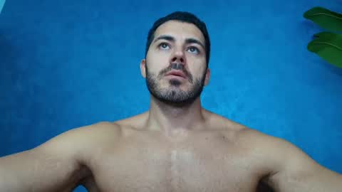 Snapshot of muscularmaster chatting on July 2026 08:52:01 AM muscularmaster onlyfans online show from July 2026 08:52:01 AM