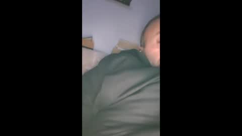 handsome sexy muscular man online show from November 2025 06:59:02 PM