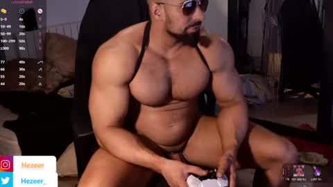 Snapshot of musculusx chatting on August 2026 04:28:01 PM Musculus online show from August 2026 04:28:01 PM