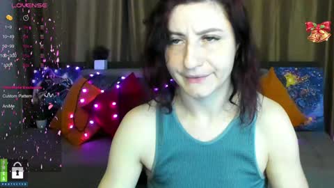 Snapshot of muse_kitty_jenia chatting on January 2025 06:27:01 PM Jenya online show from January 2025 06:27:01 PM