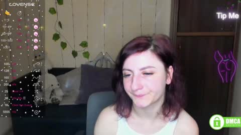 Snapshot of muse_kitty_jenia chatting on February 2025 09:50:02 PM Jenya online show from February 2025 09:50:02 PM