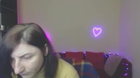 Jeneva online show from January 2026 06:53:02 PM