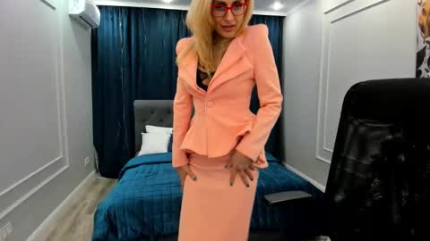 Diana online show from January 2025 05:02:01 PM