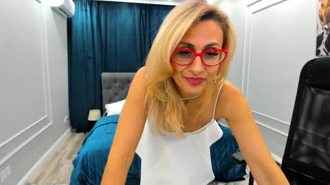 Diana online show from January 2025 02:35:01 PM