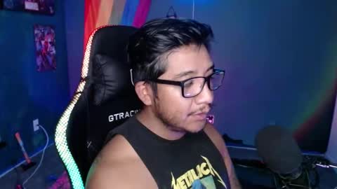 mushrooncat online show from October 2025 12:47:01 PM