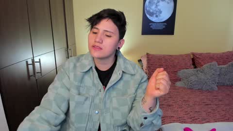 Snapshot of musicayluna chatting on January 2025 12:46:01 AM VALENTINA Luna online show from January 2025 12:46:01 AM