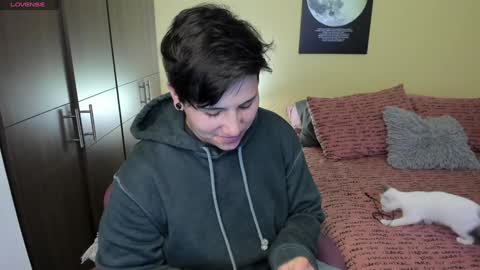 Snapshot of musicayluna chatting on January 2025 04:47:01 AM VALENTINA Luna online show from January 2025 04:47:01 AM