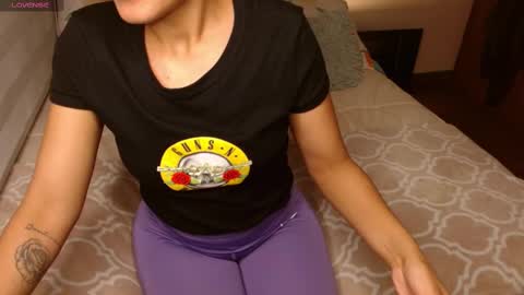 Snapshot of musicayluna chatting on February 2025 04:44:01 AM VALENTINA Luna online show from February 2025 04:44:01 AM