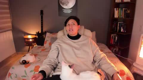 Snapshot of musicayluna chatting on September 2025 02:11:02 AM VALENTINA Luna online show from September 2025 02:11:02 AM