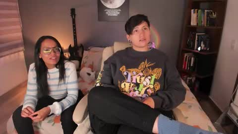 Snapshot of musicayluna chatting on September 2025 02:35:01 AM VALENTINA Luna online show from September 2025 02:35:01 AM