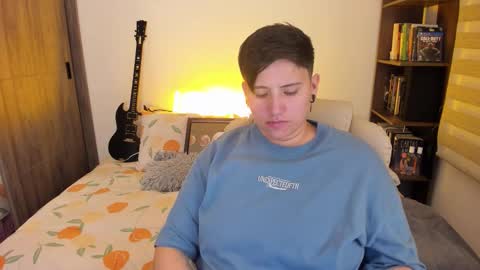 Snapshot of musicayluna chatting on October 2025 04:11:01 AM VALENTINA Luna online show from October 2025 04:11:01 AM