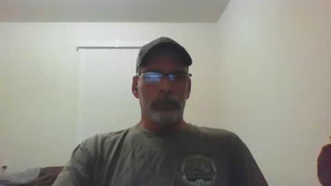 Snapshot of mustang_daddy chatting on September 2025 11:41:02 PM 307MountainMan online show from September 2025 11:41:02 PM