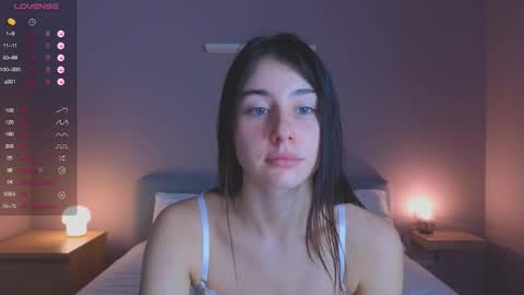 Im Marine online show from October 2025 03:12:01 PM