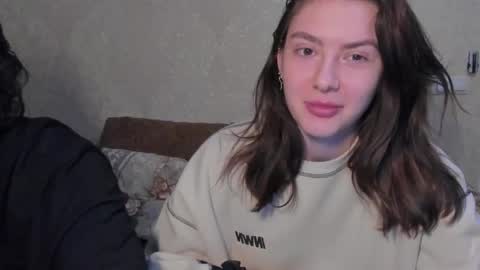 Snapshot of muuur_fam1 chatting on November 2025 10:23:02 PM HEY online show from November 2025 10:23:02 PM