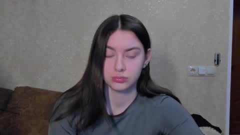 Snapshot of muuur_fam1 chatting on January 2026 08:33:01 PM HEY online show from January 2026 08:33:01 PM