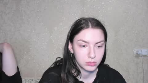 Snapshot of muuur_love chatting on July 2026 08:35:01 PM cute couple online show from July 2026 08:35:01 PM
