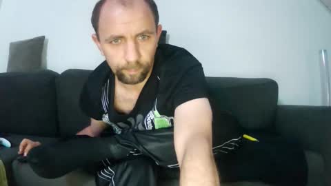 Snapshot of mvperial2301 chatting on September 2025 08:20:02 PM Martin online show from September 2025 08:20:02 PM