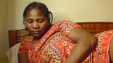 mwekas568403 online show from November 2025 04:40:02 PM