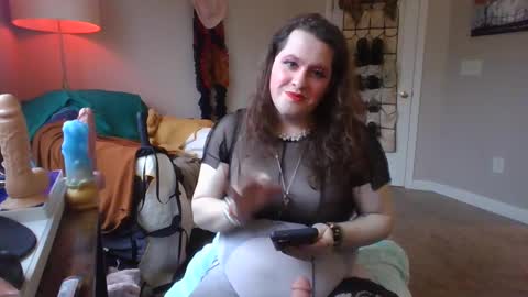 Mx Charlotte online show from February 2025 07:51:01 PM