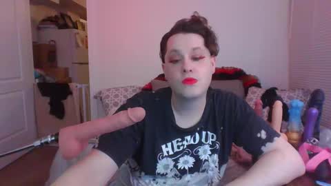 Mx Charlotte online show from October 2025 10:38:01 PM