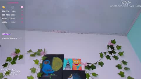 Snapshot of mxsshoney chatting on October 2025 09:17:04 AM Sara IG online show from October 2025 09:17:04 AM