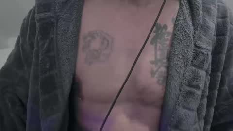 Snapshot of my432687 chatting on December 2024 10:57:02 PM my432687 online show from December 2024 10:57:02 PM