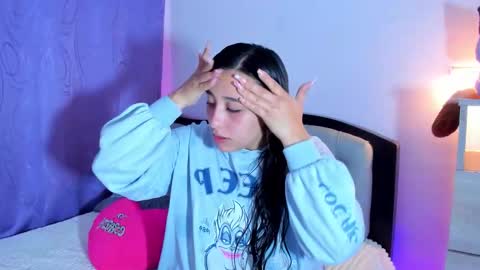 my_aleja_ online show from February 2026 12:20:02 AM