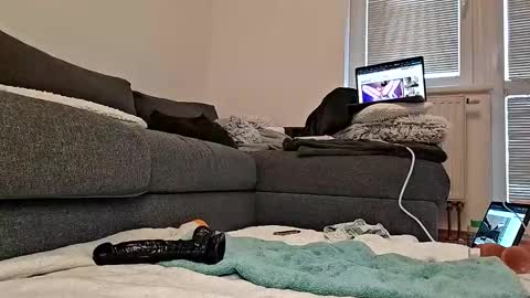 my_dirty_office online show from November 2025 06:56:02 AM