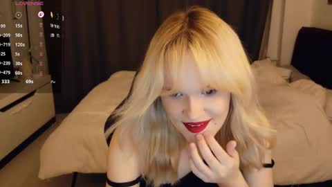 Lily online show from April 2026 12:13:02 AM