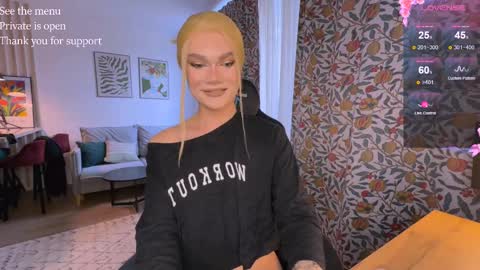 Snapshot of my_muse chatting on October 2025 11:41:02 AM Sandra Muse online show from October 2025 11:41:02 AM