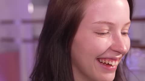 STELLA  Im here today online show from October 2025 07:03:01 PM