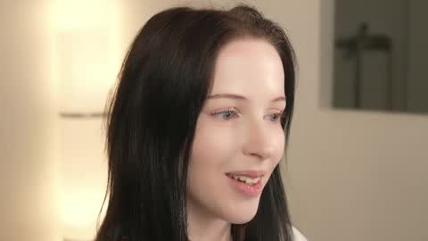 Snapshot of my_stella_ chatting on December 2025 08:27:02 PM STELLA online show from December 2025 08:27:02 PM