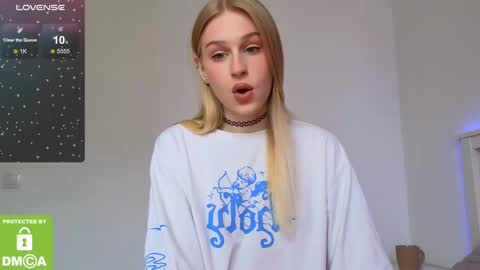 Snapshot of my_tenderness chatting on March 2025 01:18:01 PM Dana online show from March 2025 01:18:01 PM